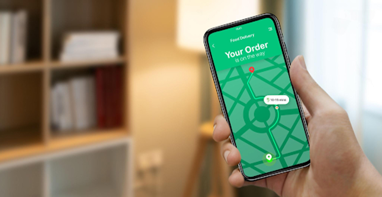 Restaurant customers using mobile food ordering application